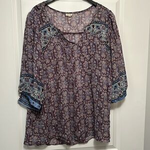 Floral print sheer eyeshadow top